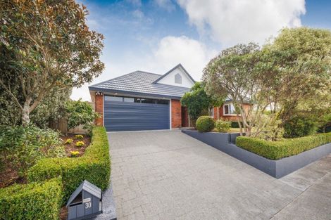 Photo of property in 30 Kilkenny Place, Fitzherbert, Palmerston North, 4410