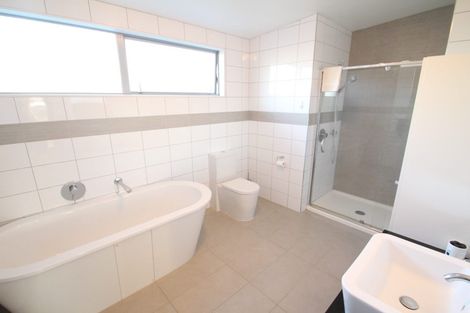 Photo of property in 35p Garnet Road, Westmere, Auckland, 1022