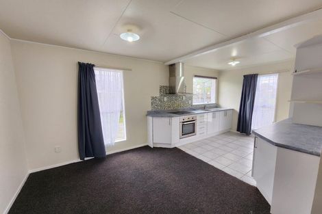 Photo of property in 37 Rhodes Drive, Kelvin Grove, Palmerston North, 4414