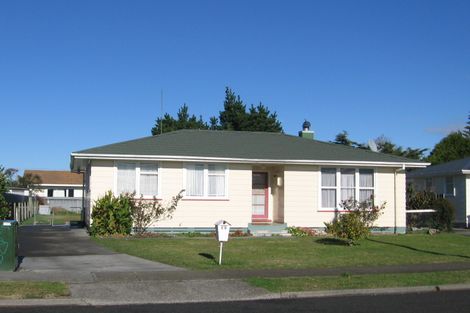 Photo of property in 16 Curling Crescent, Onekawa, Napier, 4110