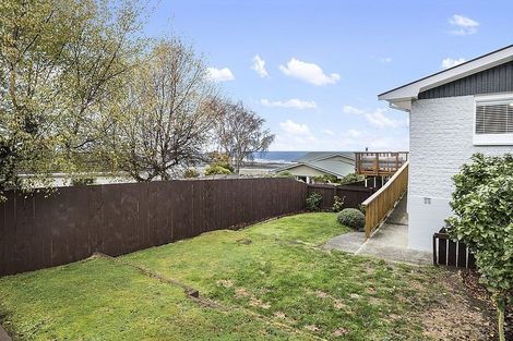 Photo of property in 21 Winston Place, Kew, Dunedin, 9012