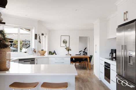 Photo of property in 48 Oriental Parade, Papamoa Beach, Papamoa, 3118