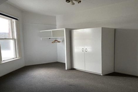 Photo of property in 51 Hawker Street, Mount Victoria, Wellington, 6011