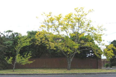 Photo of property in 2/28 Firth Road, Torbay, Auckland, 0630