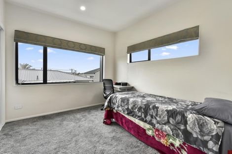 Photo of property in 63a Thompson Terrace, Manurewa, Auckland, 2102