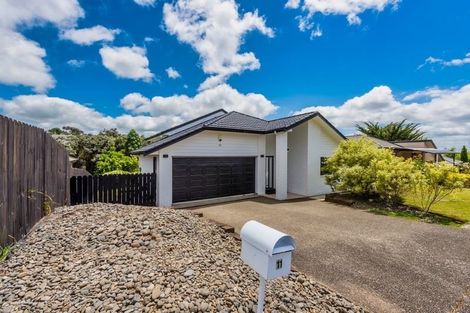 Photo of property in 11 Carnelian Court, Westgate, Auckland, 0614