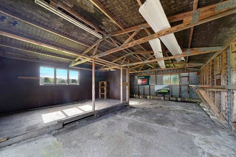 Photo of property in 6 Deacon Road, Riverhead, Kumeu, 0892