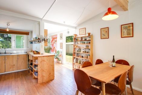 Photo of property in 11-13 Kuku Street, Te Awanga, 4102