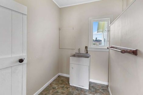 Photo of property in 5 Ariel Street, Stratford, 4332