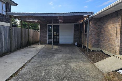 Photo of property in 372 Swanson Road, Ranui, Auckland, 0612