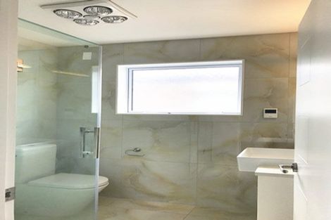 Photo of property in 17 Carrickdawson Drive, Flat Bush, Auckland, 2019