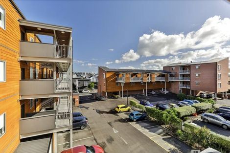 Photo of property in 304/160a Hobsonville Point Road, Hobsonville, Auckland, 0616