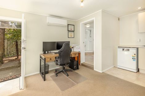 Photo of property in 63 Aorangi Road, Paraparaumu, 5032