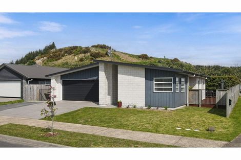 Photo of property in 57 Awataha Crescent, Pyes Pa, Tauranga, 3110