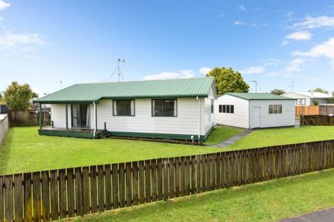 Photo of property in 1 Penney Green, Nawton, Hamilton, 3200