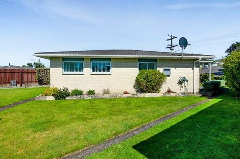Photo of property in 59 Ngamotu Road, Moturoa, New Plymouth, 4310