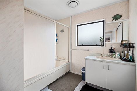 Photo of property in 197 Dickson Road, Papamoa Beach, Papamoa, 3118