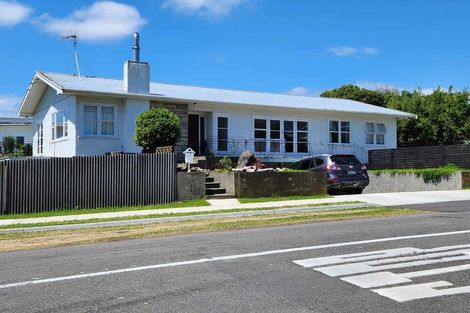 Photo of property in 151 Anzac Parade, Whanganui East, Whanganui, 4500