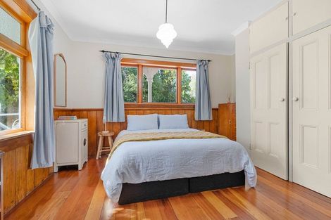 Photo of property in 54 Dublin Street, Martinborough, 5711