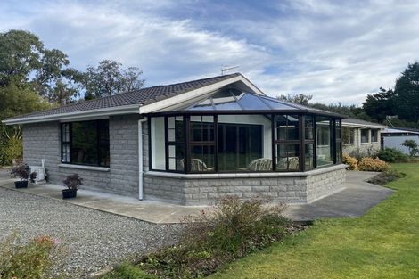 Photo of property in 96 Ruru Avenue, Otatara, Invercargill, 9879