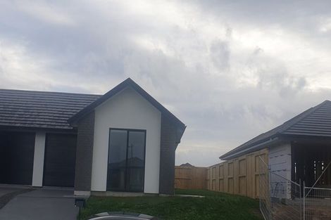 Photo of property in 9 Kahotea Place, Papamoa Beach, Papamoa, 3118