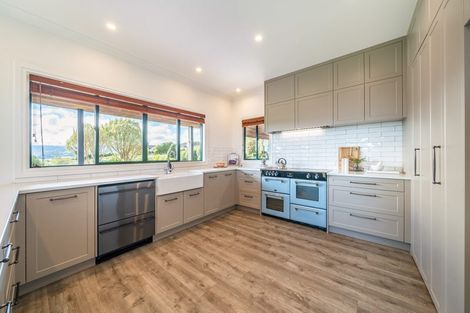 Photo of property in 75e Paremata Haywards Road, Judgeford, Porirua, 5381