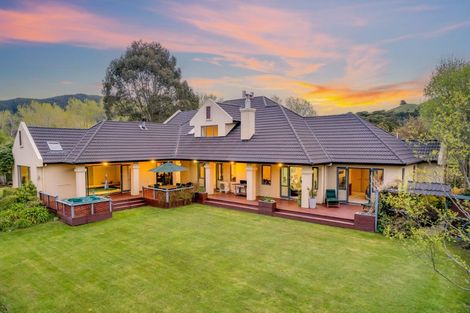 Photo of property in 43 Tvl Road, Blue Mountains, Upper Hutt, 5371
