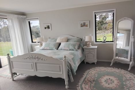 Photo of property in 11 Cherrywood Rise, Paparoa, 0571