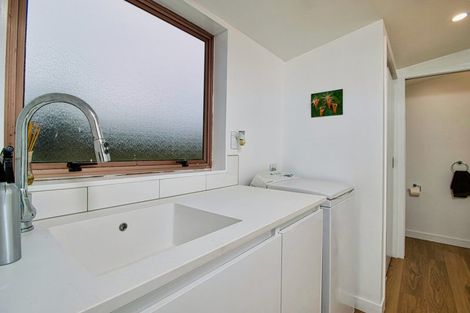 Photo of property in 1/382 Main Road North, Bay View, Napier, 4104