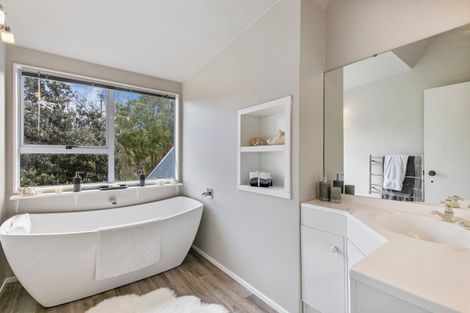 Photo of property in 96 Hatton Road, Awhitu, Waiuku, 2684