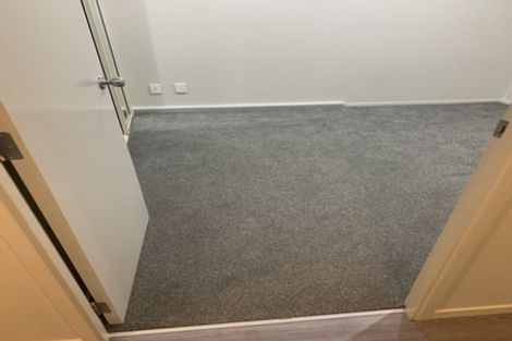 Photo of property in 8 Carisbrook Crescent, Papakura, 2110