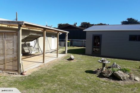 Photo of property in 3 Cousins Avenue East, Foxton Beach, Foxton, 4815