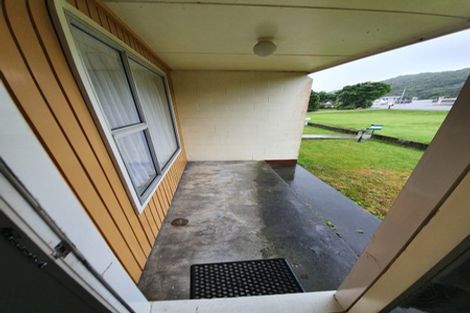 Photo of property in 4/86 Tasman Street, Karoro, Greymouth, 7805