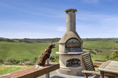 Photo of property in 281 Linton Road, Maungaturoto, 0583