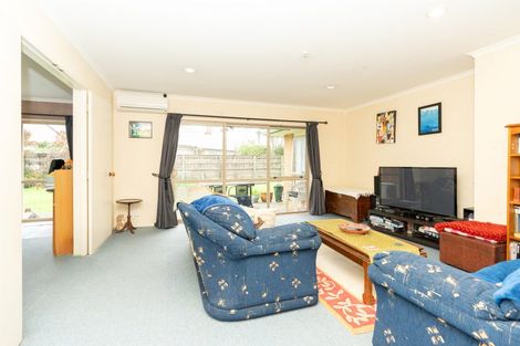 Photo of property in 7 Dixon Road, Fitzroy, Hamilton, 3206