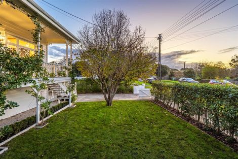 Photo of property in 13 Grahame Street, Devonport, Auckland, 0624