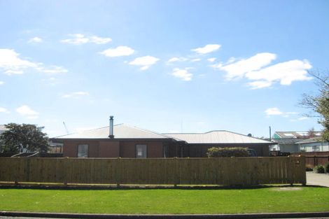Photo of property in 19 Totara Street, Edgecumbe, 3120