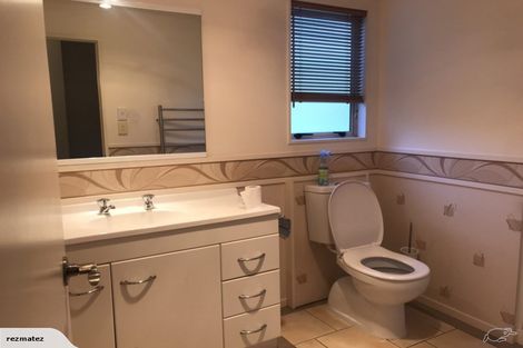 Photo of property in 4 Panorama Drive, Paraparaumu, 5032