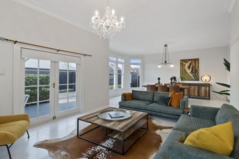 Photo of property in 2/6 Office Road, Merivale, Christchurch, 8014