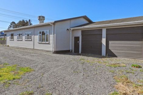 Photo of property in 55 Johnston Street, Foxton, 4814