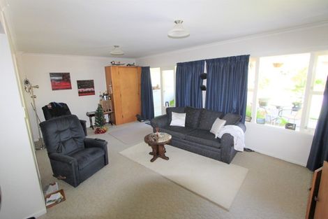 Photo of property in 12 Hilden Place, Hilltop, Taupo, 3330