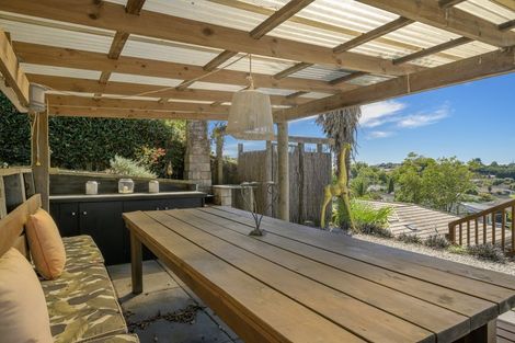 Photo of property in 43 Highgrove Place, Bethlehem, Tauranga, 3110