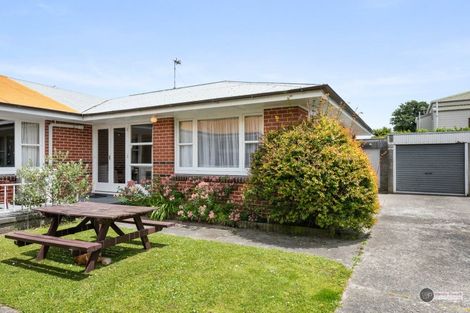 Photo of property in 501b Riverside Drive, Fairfield, Lower Hutt, 5011
