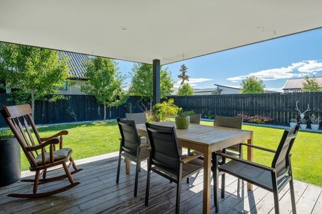 Photo of property in 102 Oakley Avenue, Springlands, Blenheim, 7201