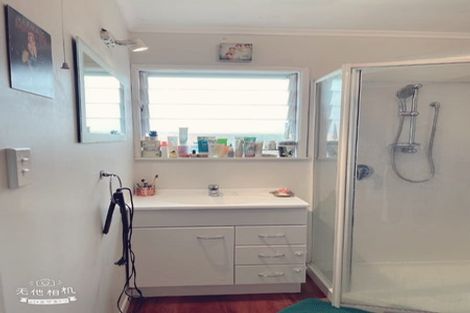 Photo of property in 1/5 Hart Road, Hauraki, Auckland, 0622