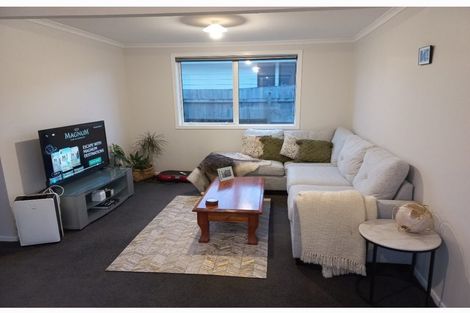 Photo of property in 40d Leighton Avenue, Waiwhetu, Lower Hutt, 5010