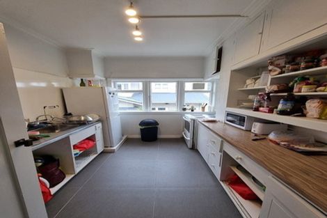 Photo of property in 1/57 Hawker Street, Mount Victoria, Wellington, 6011