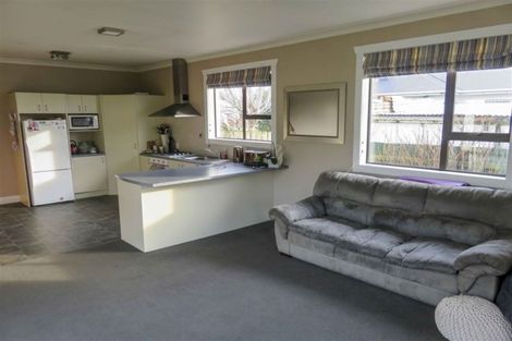 Photo of property in 12 Moa Street, Waikiwi, Invercargill, 9810