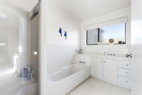 Photo of property in 1074 River Road, Queenwood, Hamilton, 3210