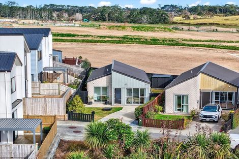 Photo of property in 4 Berba Lane, Westgate, Auckland, 0814